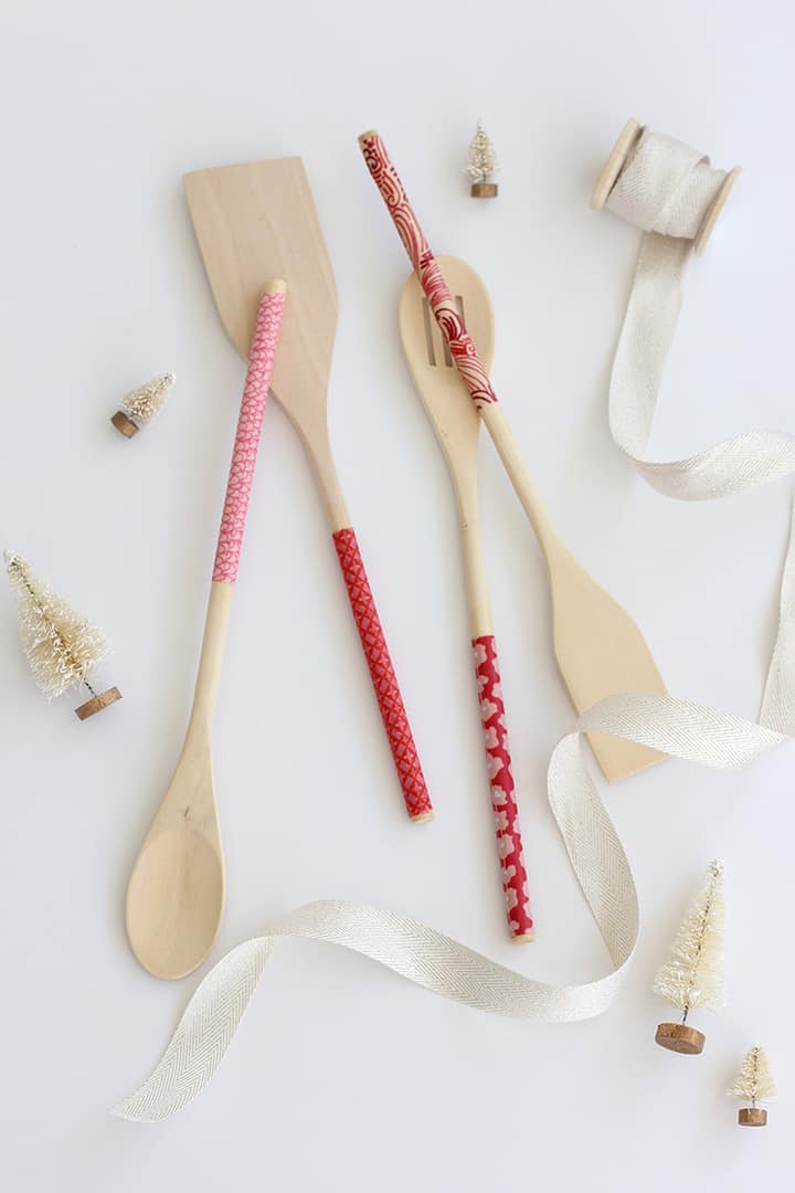 baker gifts: diy fabric covered wooden utensils