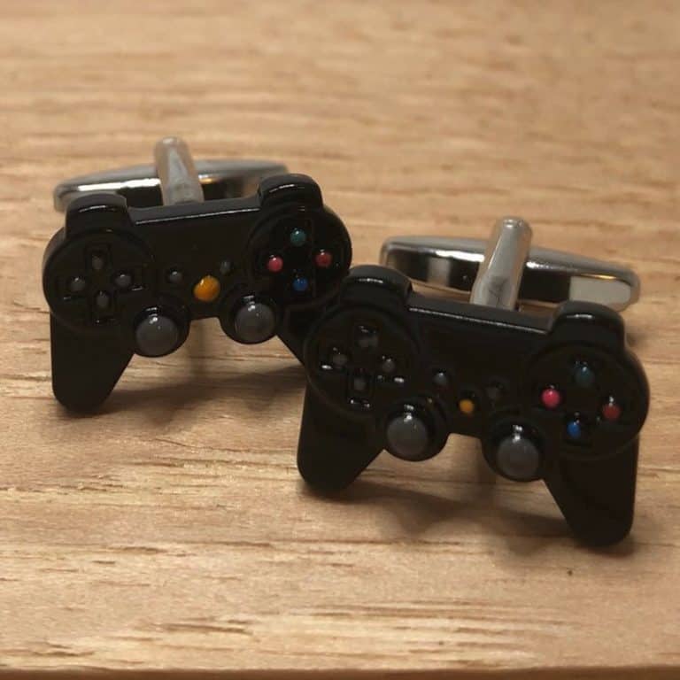 gift ideas for gamers: playstation controller cufflinks