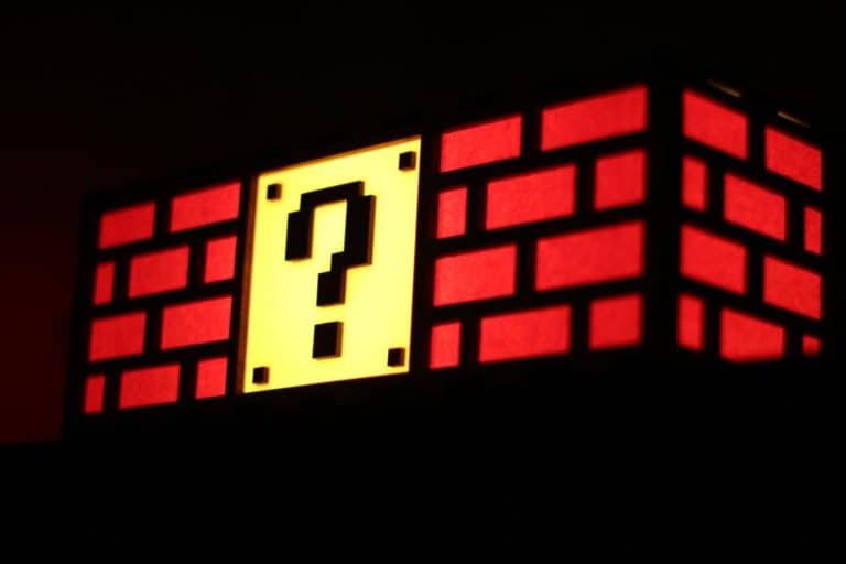 gifts for gamers: mario question mark block lamp