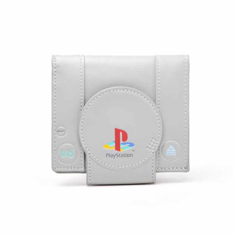 gift for gaming geeks: playstation wallet