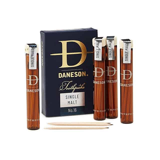 gifts for scotch lovers - scotch-infused toothpick gift set