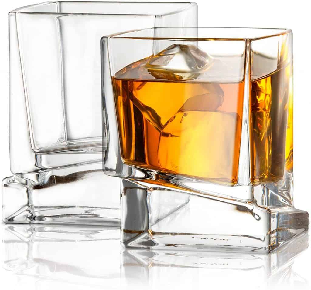 gift for scotch lover: Square Scotch Glasses 