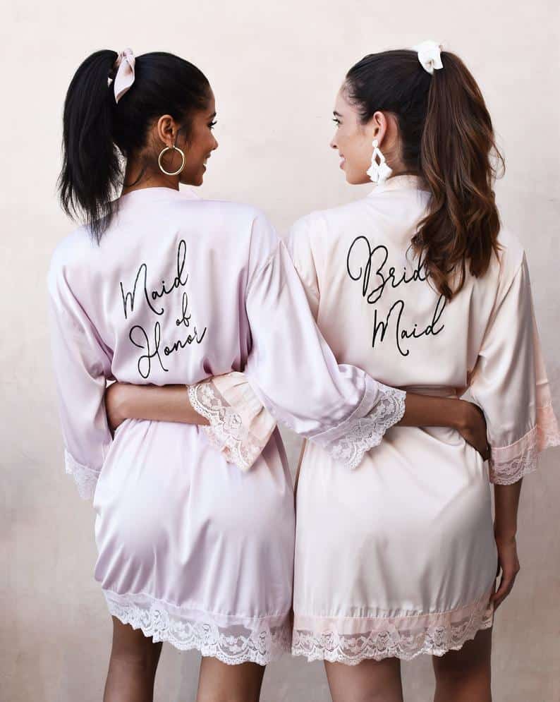 gifts for bridal party: lace bridal robes