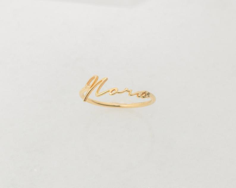 gifts for her: custom name ring