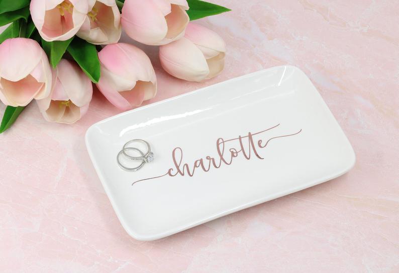 maid of honor gift ideas: personalized ring dish