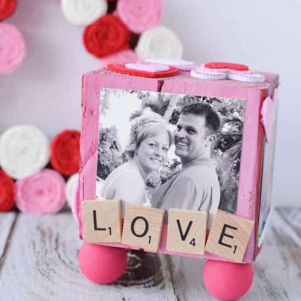 creative valentine's day gifts for him: photo cube