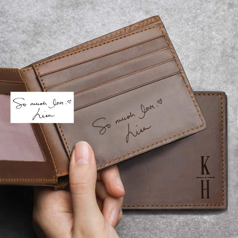 персонализированный подарок на день святого валентина для него: персонализированный кошелек с почерком