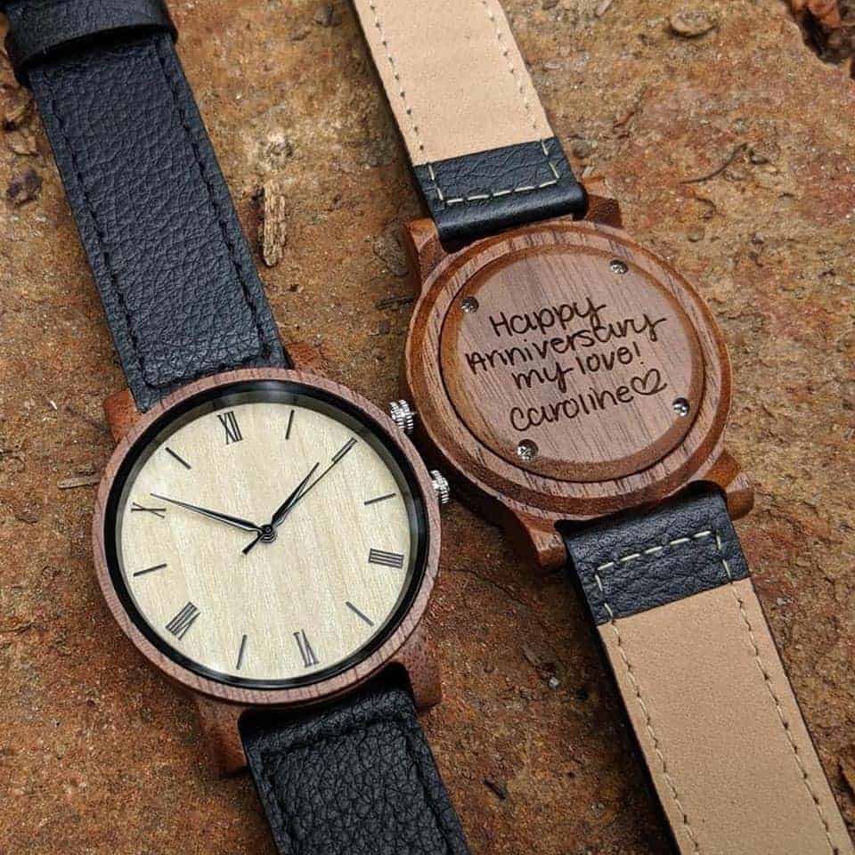 surprise anniversary gift boyfriend: Wooden Watch