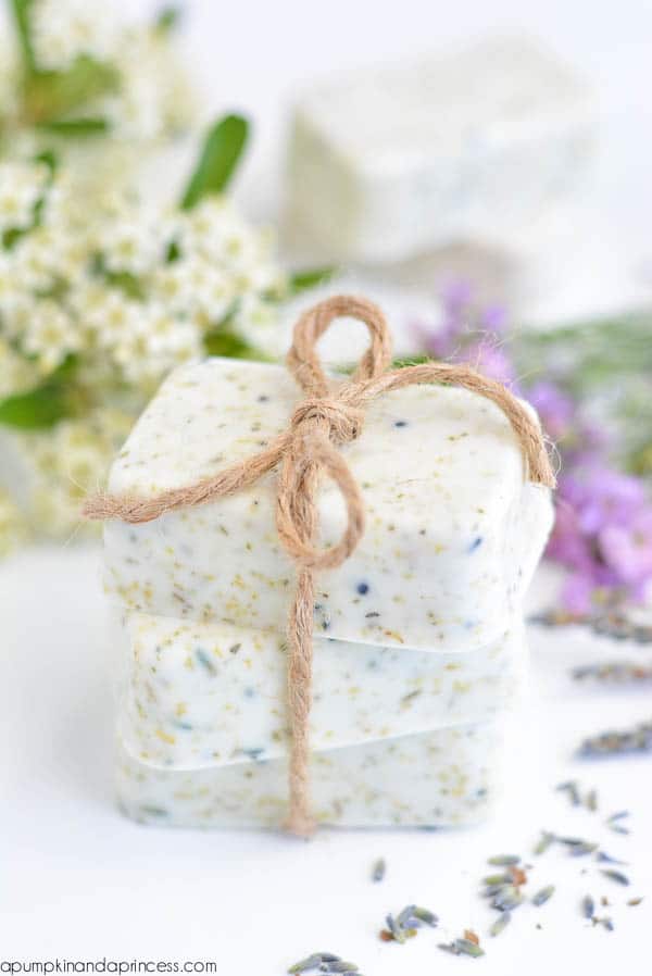 diy gift for women: lavender chamomile tea soap
