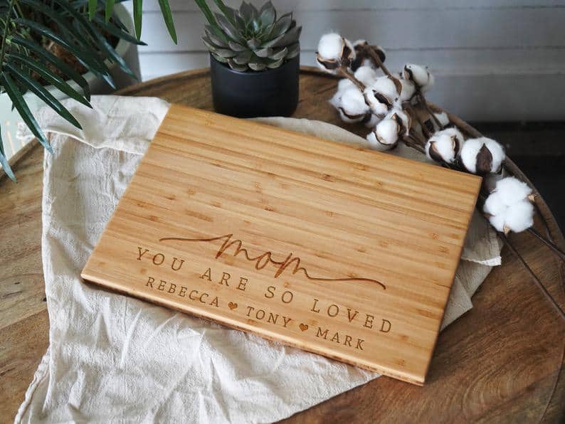 custom cutting board for mom
