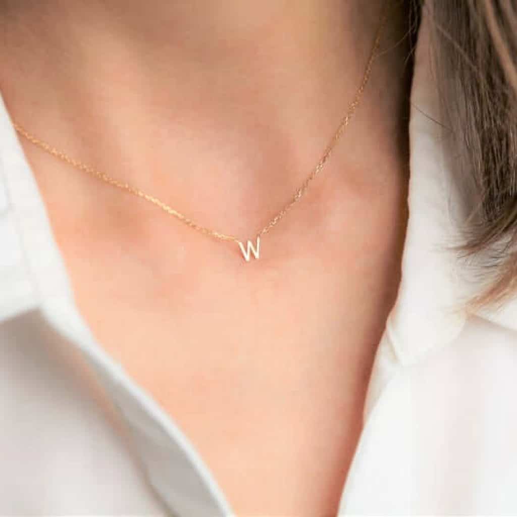 personalized gifts for mothers: initial name necklace