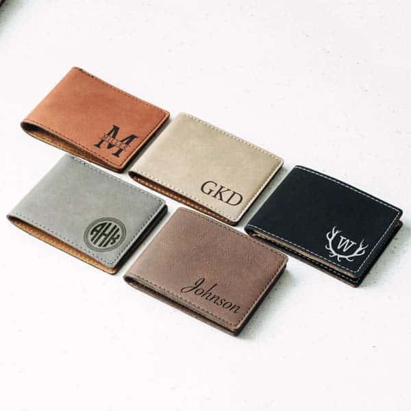 good cheap fathers day gifts: Engraved Leather Wallet