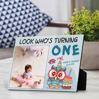 personalized baby gifts for girls: Look Who Turning One Plaque