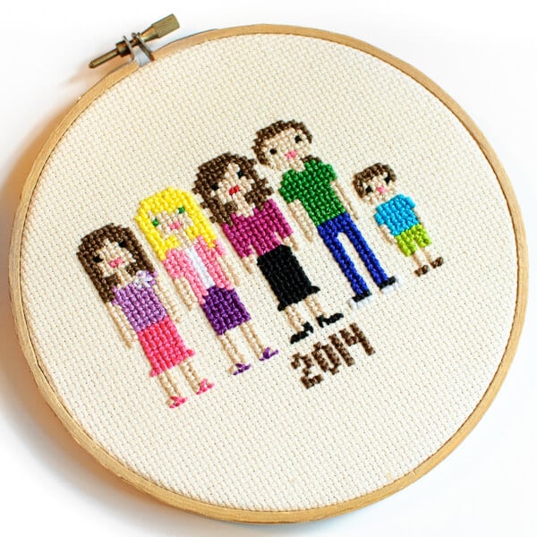 mothers day crafts for grandma: cross stitch family portrait