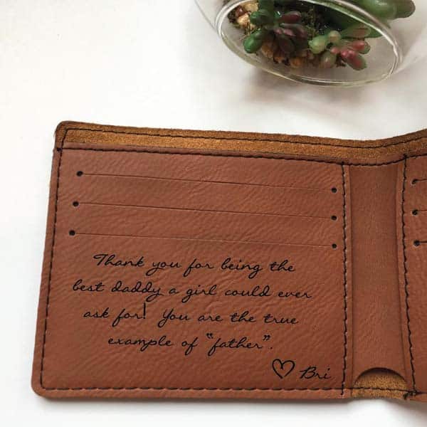 good gifts for fathers day from your daughter: Leather Wallet