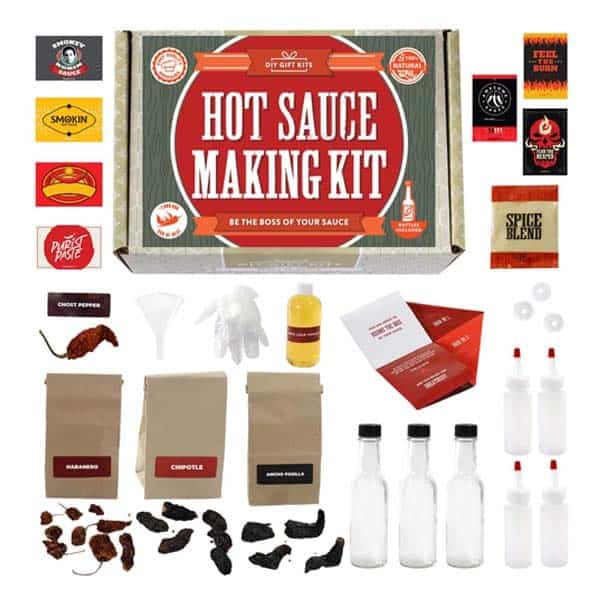 gifts for your boyfriend: Hot Sauce Kit