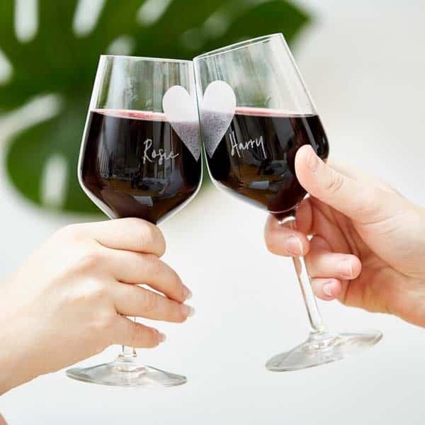 Couples Wine Glass Set: late wedding gifts