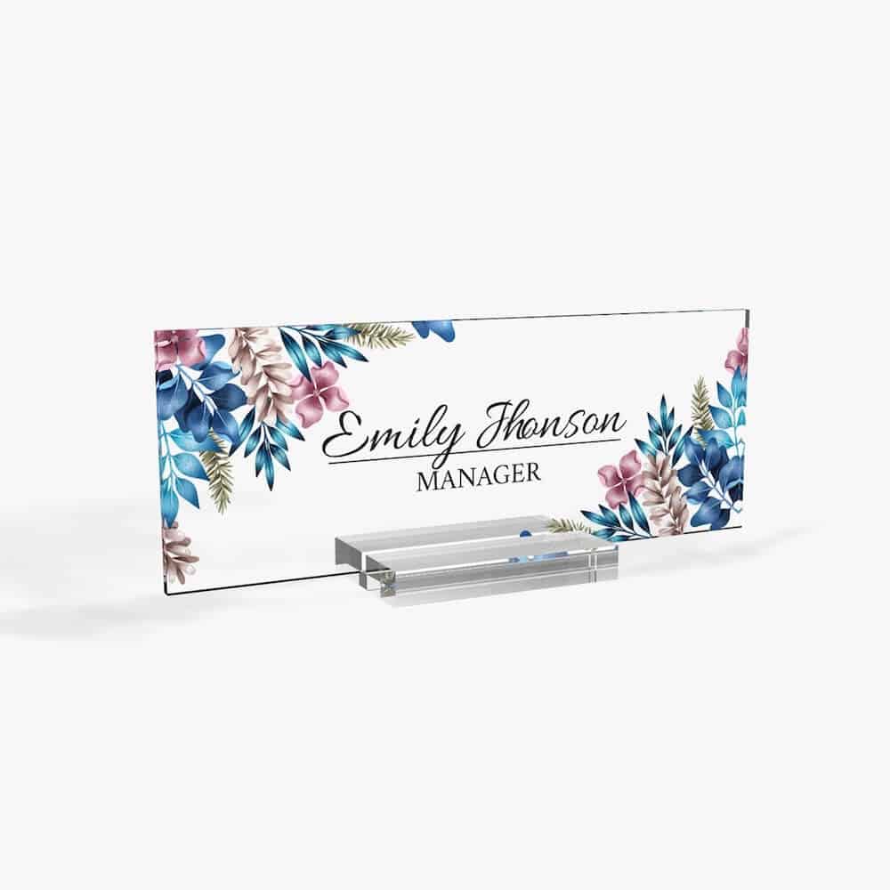 a personalized floral nameplate for female bosses