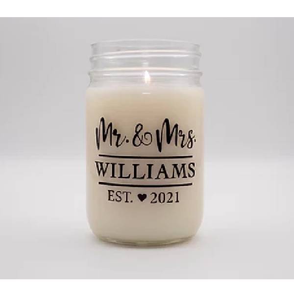 custom candle gifts for newlyweds