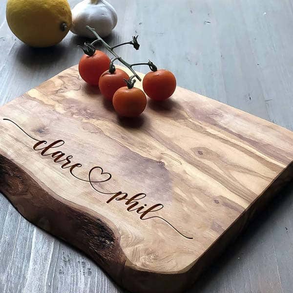 gift ideas for aunt and uncle: Cutting Board