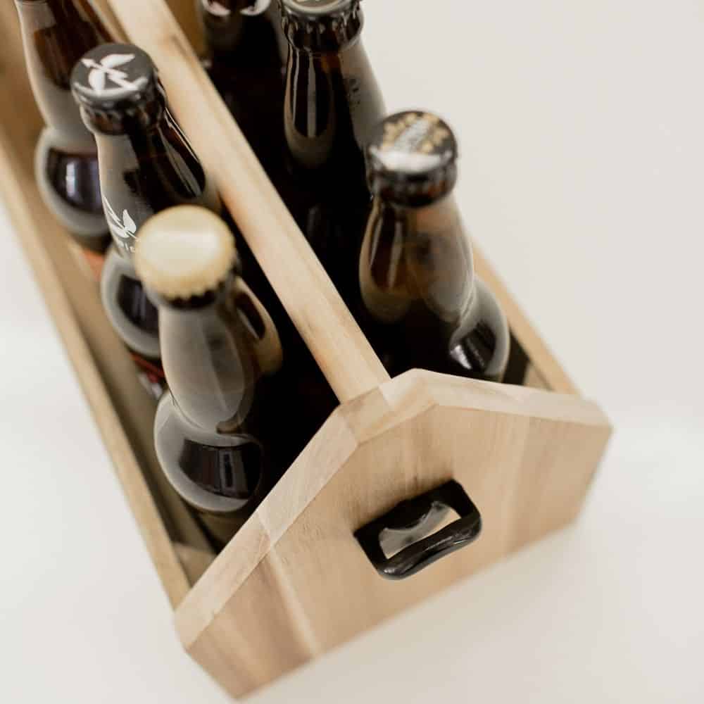 cool homemade gift ideas for daddy's day: DIY beer crate 