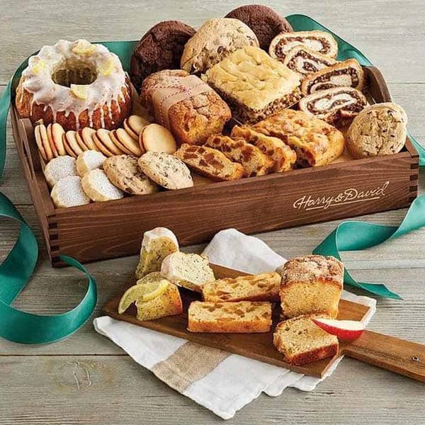 anniversary baskets for couples: Bakery Tray