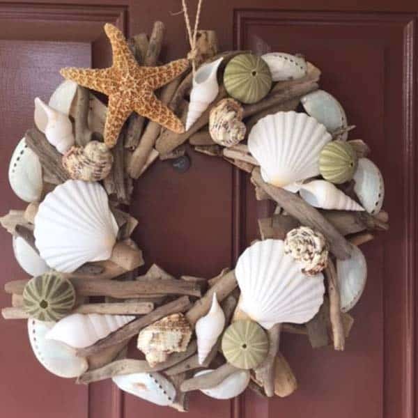 ideas for christmas in july: Seashell & Starfish Driftwood Wreath