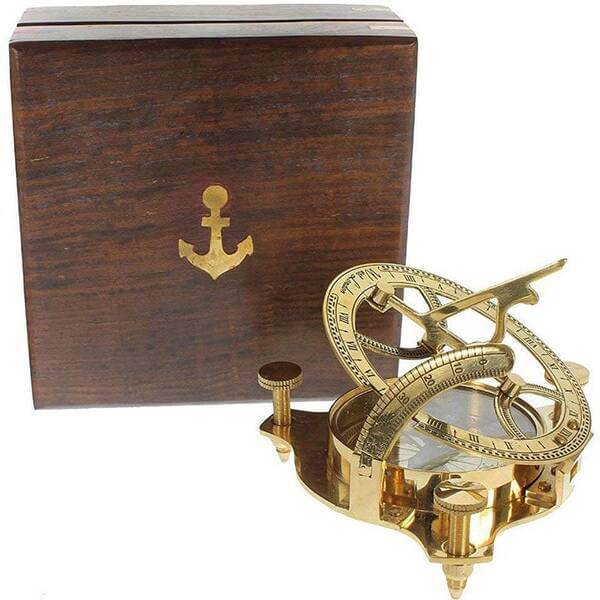40th birthday gifts for men: Antique Sundial Compass