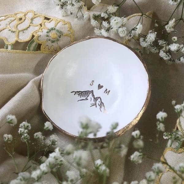 surprise romantic gifts for wife: Unique Ring Dish