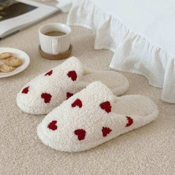 stuff to buy your girlfriend - Heart Bedroom Slippers