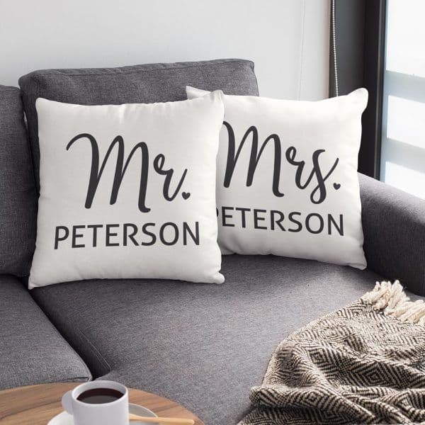 29 Wedding Day Gifts for Your Bride & Future Wife
