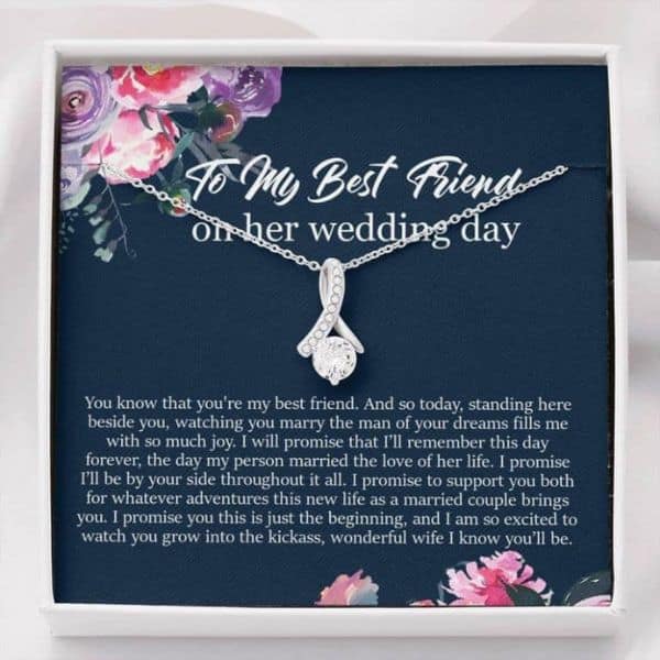 34 Best Wedding Gifts for Your Friends (2023 update) - 365Canvas Blog