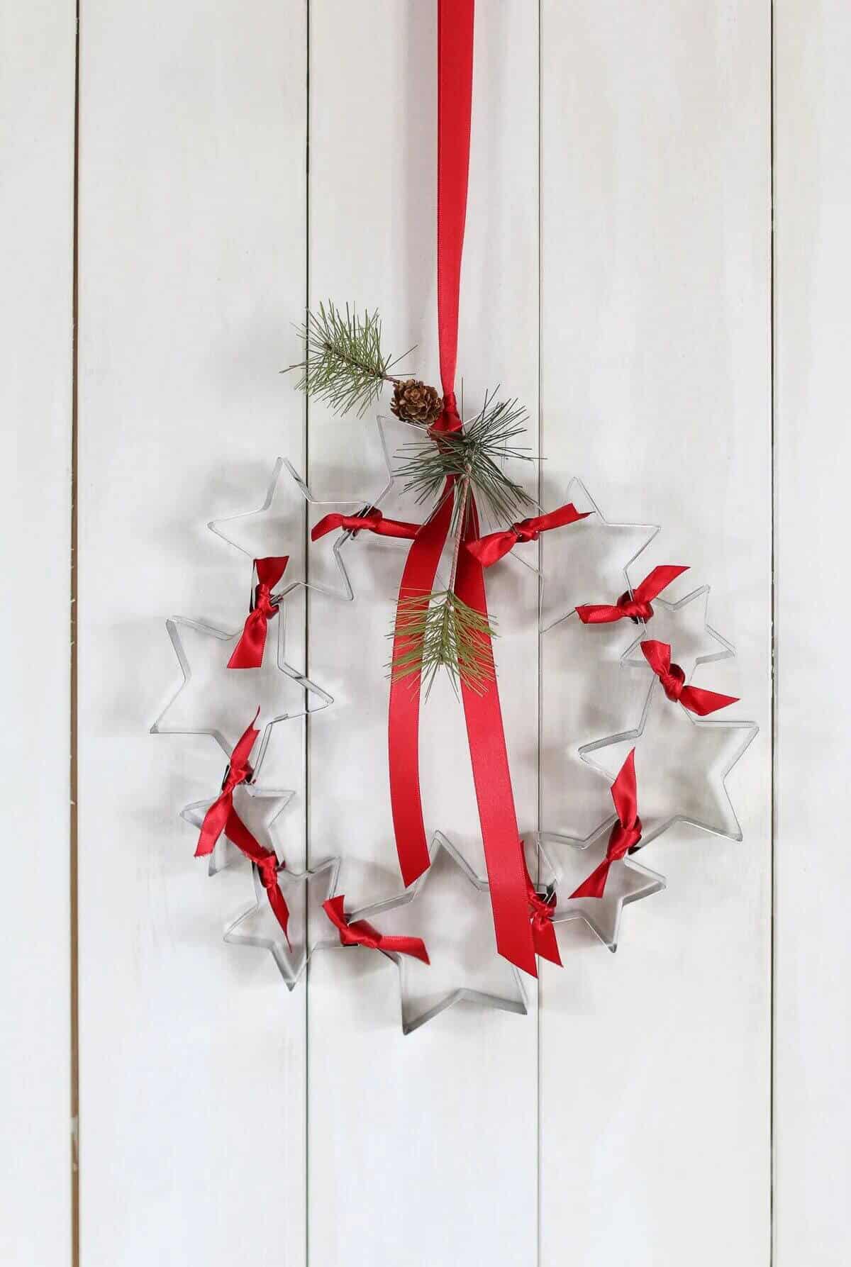 Cookie Cutter Wreath: what to make for christmas gifts	