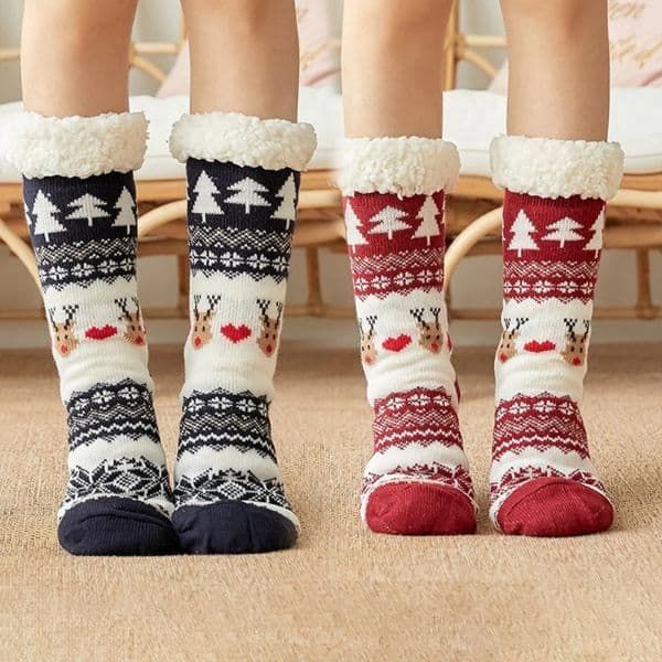 Christmas Warm Socks - christmas gifts to get your girlfriend