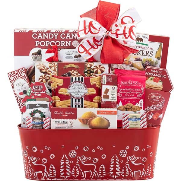 Holiday gifts for couples: Xmas Grand Gourmet Gift Basket