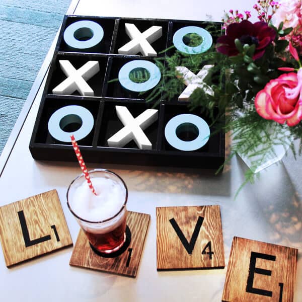 love scrabble coaster - DIY valentine's day gift idea