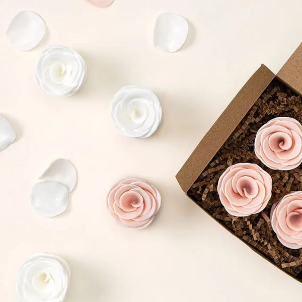 Meaningful valentines gift for girlfriend: Flower Petal Mini Soap Bouquet Set