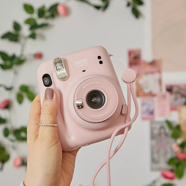 Valentines Day gifts for her: Instax Mini 11 Instant Camera