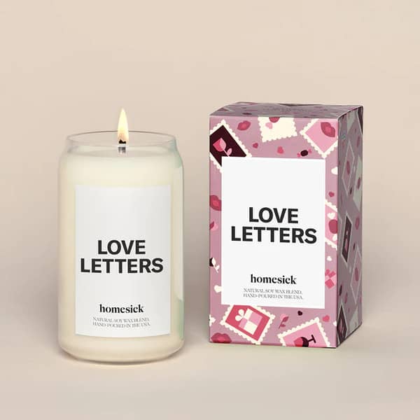 Meaningful valentines gift for girlfriend: Love Letters Candle