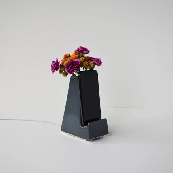 Bloom Phone Vase: gifts for mom on mothers day from daughters