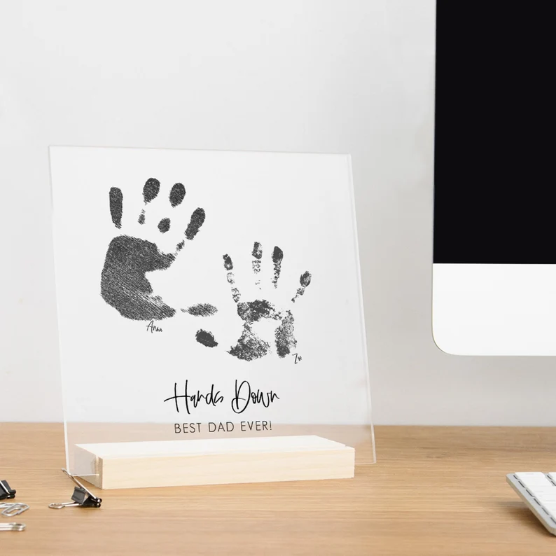 Acrylic Handprint Art: gifts from kids to dad