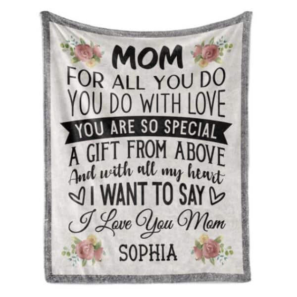 gift idea for single mom: blanket