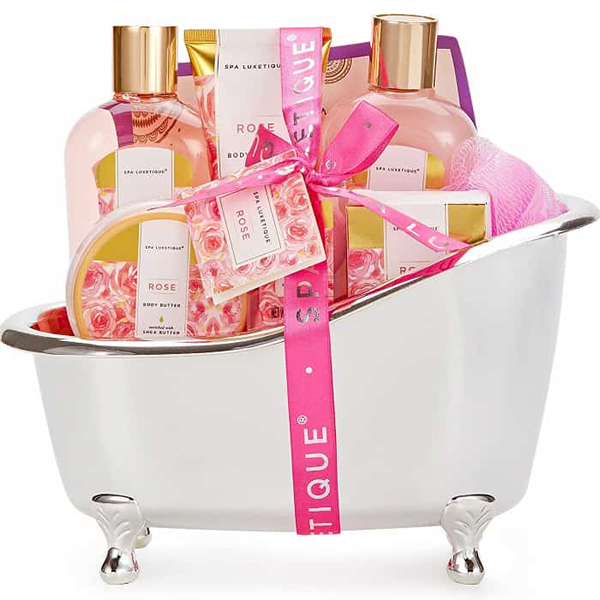 Spa Baskets for Women - gift ideas for girlfriends mom