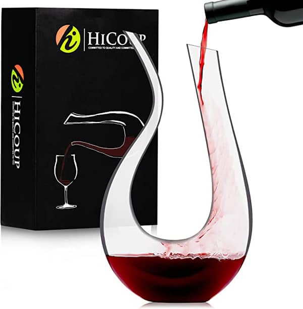 Red Wine Decanter: good gifts for girlfriends parents