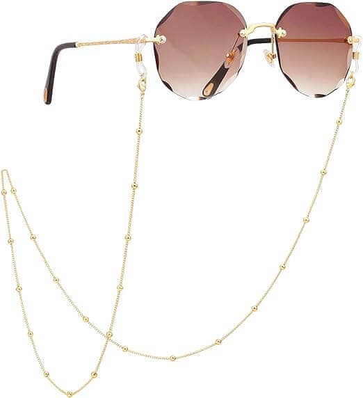 Gold Eyeglass Chain: useful gifts for elderly