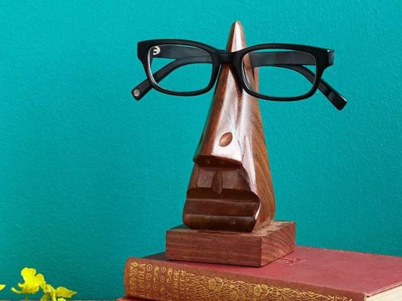 womens 50th birthday gifts: Eyeglasses Holder